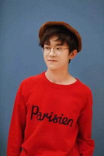 吃瓜直播间爆料娱乐圈易烊千玺,吃瓜直播间独家爆料揭秘  第2张